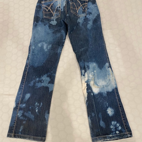 MAKE AN OFFER Wrangler Q baby stretch jeans - Picture 2 of 4